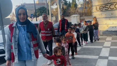 Ceylanpınar’da bayram sevinci: Gönüllüler 500 çocuğu giydirdi