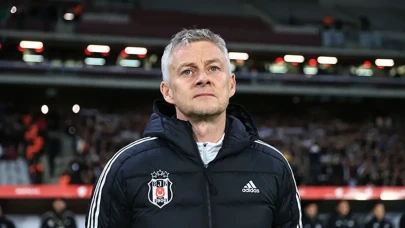 Ole Gunnar Solskjaer Galatasaray derbisinde 14 yıl sonra bir ilki başarmak istiyor!