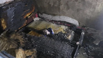 Kayseri'de elektrikli battaniyeden kaynaklı yangın paniği: Bir kişi hastaneye kaldırıldı