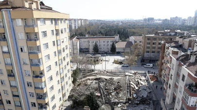 Konya'da 6 katlı bina çöktü