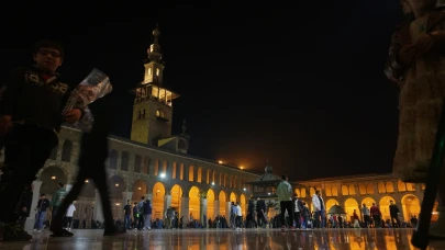 Şam'daki Emevi Camisi'nde Kadir Gecesi idrak edildi