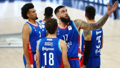 Anadolu Efes Euroleague'de Baskonia'ya karşı!