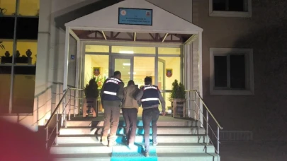 Bitlis'te jandarma operasyonu: Firari mahkum kıskıvrak yakalandı