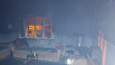 Hatay'da feci yangın! 2 katlı ev cayır cayır yandı