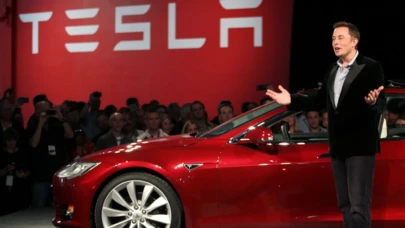 Elon Musk’tan Tesla çalışanlarına çağrı