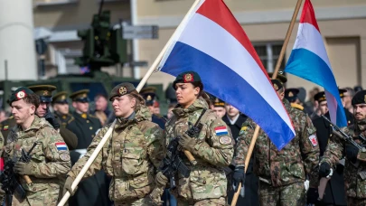 Hollanda ordusunu 3 kat büyütüyor