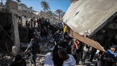 İsrail ordusu, son 24 saatte Gazze Şeridi'ne 45'ten fazla hava saldırısı düzenledi