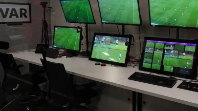 VAR odasında büyük skandal!