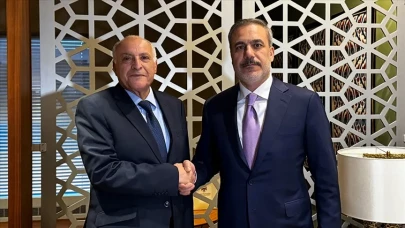 Bakan Fidan, Cezayirli mevkidaşıyla görüştü