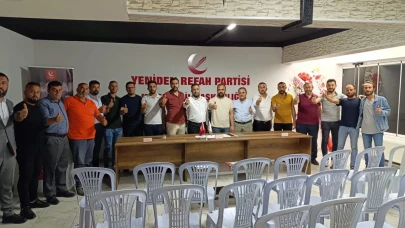 Yeniden Refah Partisi'nde istifa depremi: 80 kişi görevinden ayrıldı