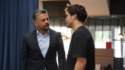 Emre Altuğ, Mert Ramazan Demir’in yemin törenine katıldı! İlk kare geldi