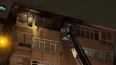 Kadıköy'de apartman dairesinde yangın! 2 yaralı