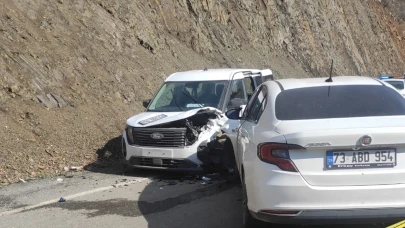 Şırnak'ta feci kaza: 1'i çocuk 4 kişi yaralandı!