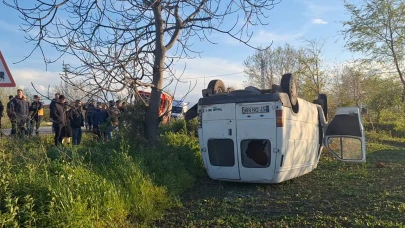 Samsun'un Bafra ilçesinde minibüs kazası
