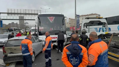 Üsküdar’da zincirleme trafik kazası: 3 yaralı