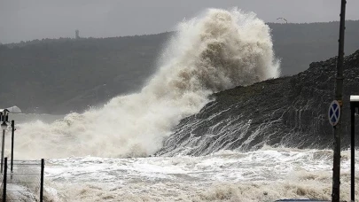 Meteoroloji Doğu Akdeniz'i uyardı: Kuvvetli fırtına geliyor!