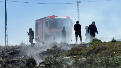 Arnavutköy'de fabrika deposu yandı! İşçiler müdahale etti