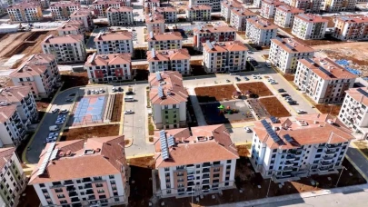 Adıyaman’ın Örenli Mahallesi'ndeki depremzedelere büyük destek: 1 yılda 3 bin 34 konut tamamlandı!