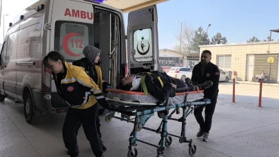 Dengesini kaybeden işçi 5 metre yükseklikten düştü!
