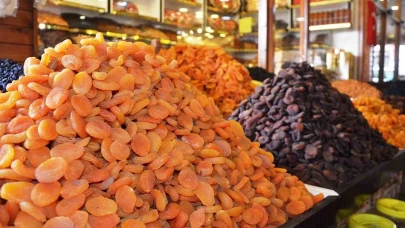 Malatya'nın kuru kayısı ihracatında miktar arttı, gelir düştü!