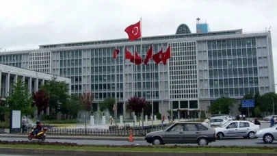 İBB borç batağında: Hizmet yok, borç çok!