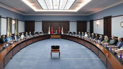 AK Parti MYK toplantısı bugün yapılacak: Siyaset, ekonomi ve güvenlik konuları gündemde