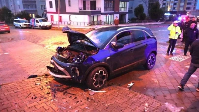 Samsun’da SUV ile otomobil çarpıştı: 6 yaralı