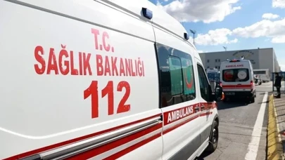Antalya'da traktör devrildi! Sürücü altında can verdi
