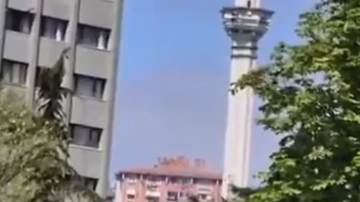 Beylikdüzü'nde minare sallandı! O anlar kamerada
