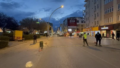 Karaman'da parktaki şüpheli çanta fünyeyle patlatıldı