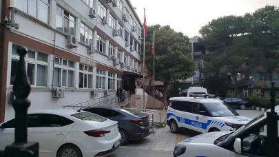 CHP'li Kemalpaşa Belediyesi Başkan Yardımcısı Ahmet Bekel adliyede!