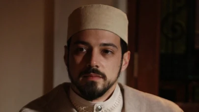 Afra Saraçoğlu'ndan sonra Mert Yazıcıoğlu da imajını değiştirdi! Yeni hali şaşırttı