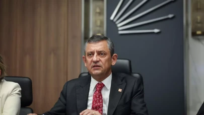 Özgür Özel'den eski genel başkanlara davet