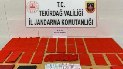 Uyuşturucu ticareti peçeteye saklandı