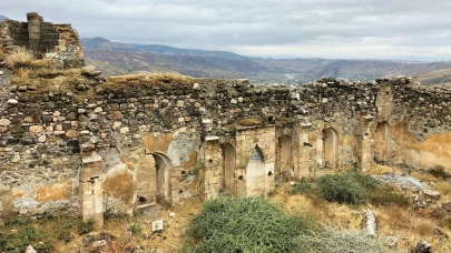 Elazığ'ın tarih yolculuğu başlıyor: Palu kalesi turizmin gözdesi olacak