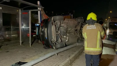 Direğe çarpıp takla atan otomobilin sürücüsü öldü!