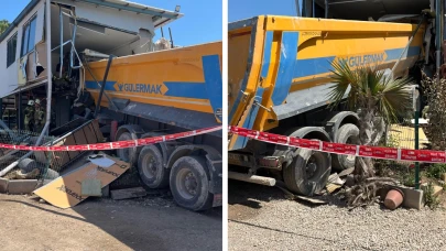 İzmir'de hafriyat kamyonu konteynıra çarptı: 1 ölü!