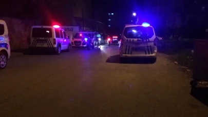 Kavga ihbarına giden polisler esnafın pasta sürpriziyle karşılaştı