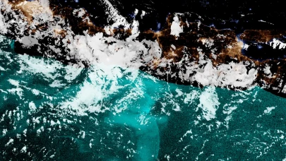 Okyanuslarda gizemli parıltı: 'Süt denizi'