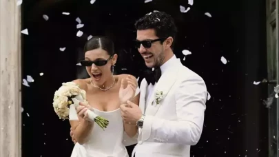 Pınar Deniz ve Kaan Yıldırım'dan oğullarıyla ilk poz!