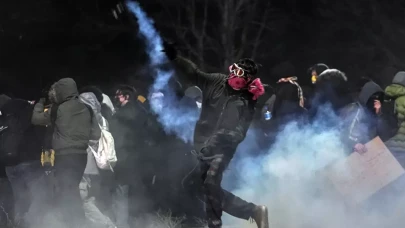 Ekrem İmamoğlu eylemlerinde tutuklanan 3 öğrenci tahliye edidli