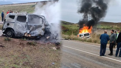 Gaziantep'te otomobille hafif ticari araç çarpıştı! Yangın çıktı: 2 ölü, 2 yaralı