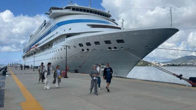 Bodrum'a sezonun ilk kruvaziyeri geldi
