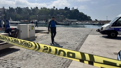 Antalya’da denizde erkek cesedi bulundu