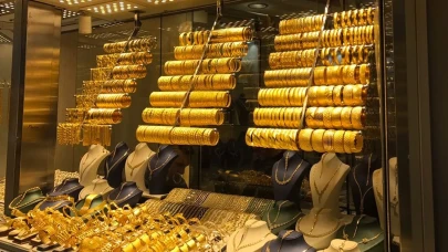 3 Mayıs 2025 güncel altın fiyatları: Gram, çeyrek, yarım ve cumhuriyet altını ne kadar oldu?