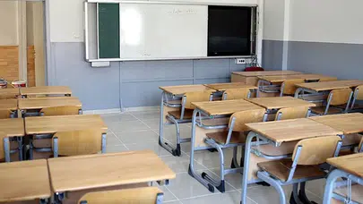 Bugün okullar tatil mi?