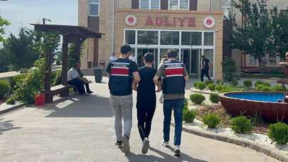 Yok böyle canilik! 18 yaşındaki şahıs köpeği motosiklete bağlayıp sürükledi