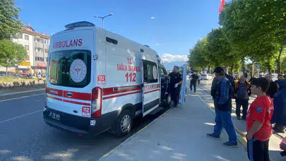 Düzce’de feci kaza: Motosiklet babaanne ve torununa çarptı