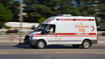Konya'da taksi ve motosiklet çarpıştı