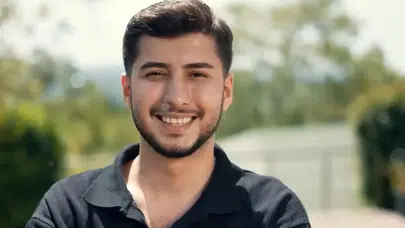 Yemekteyiz Enes Yıldız kimdir?